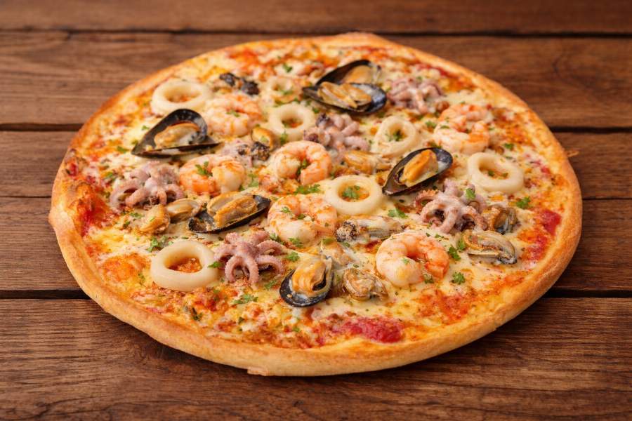 Pizza Frutti di Mare mit Meeresfrüchten